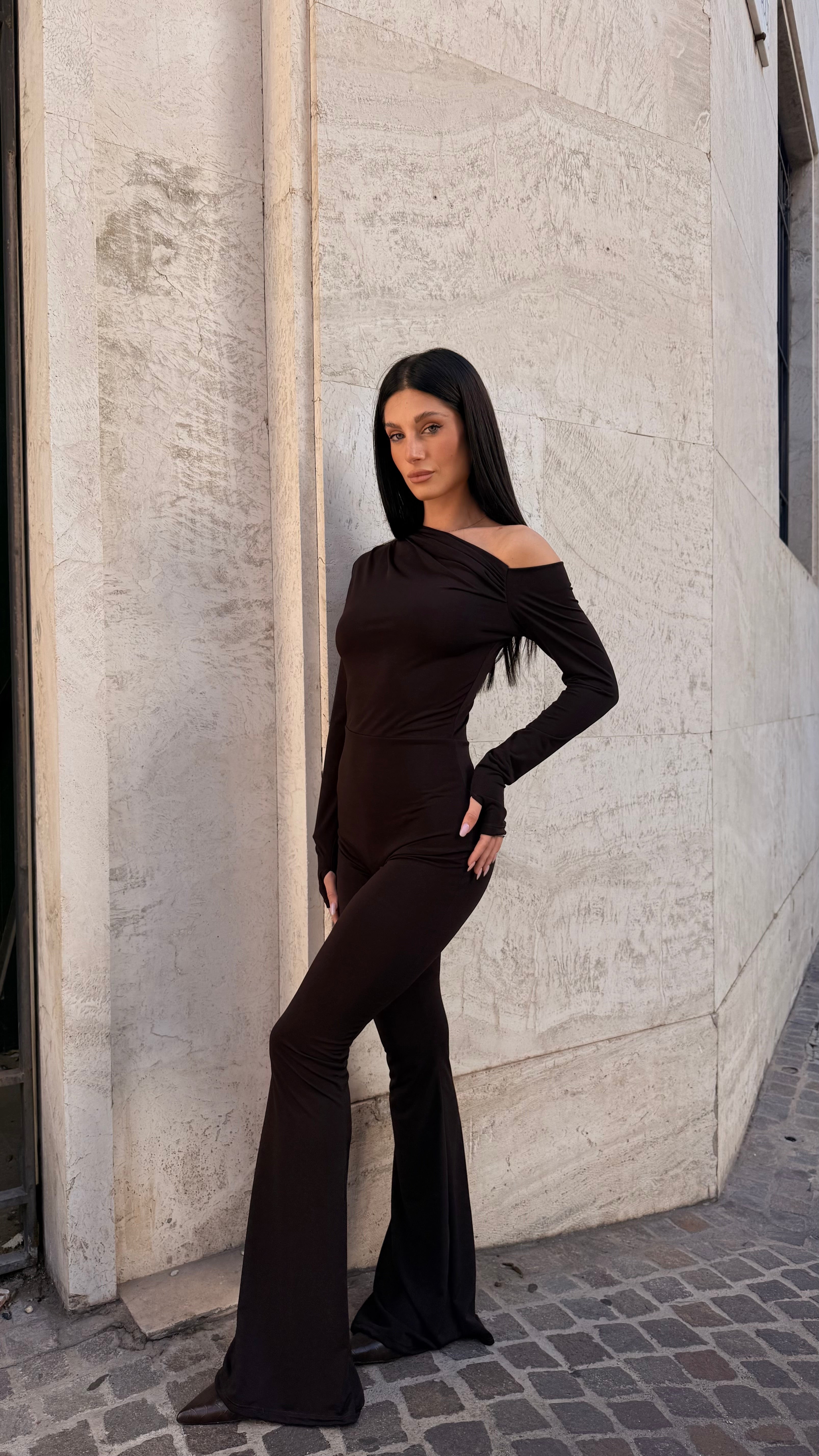 Tuta Marrone Intera Elegante